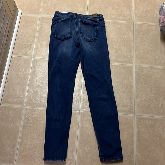 Guess jeans curve X size 27 regular women’s blue distressed skinny jeans - Picture 6 of 8